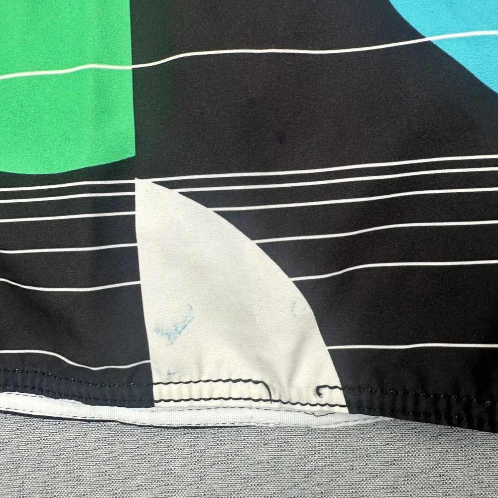 Y2K Quiksilver Board Shorts Mens 34 Geometric Colorblock Surf Trunks Embroidered